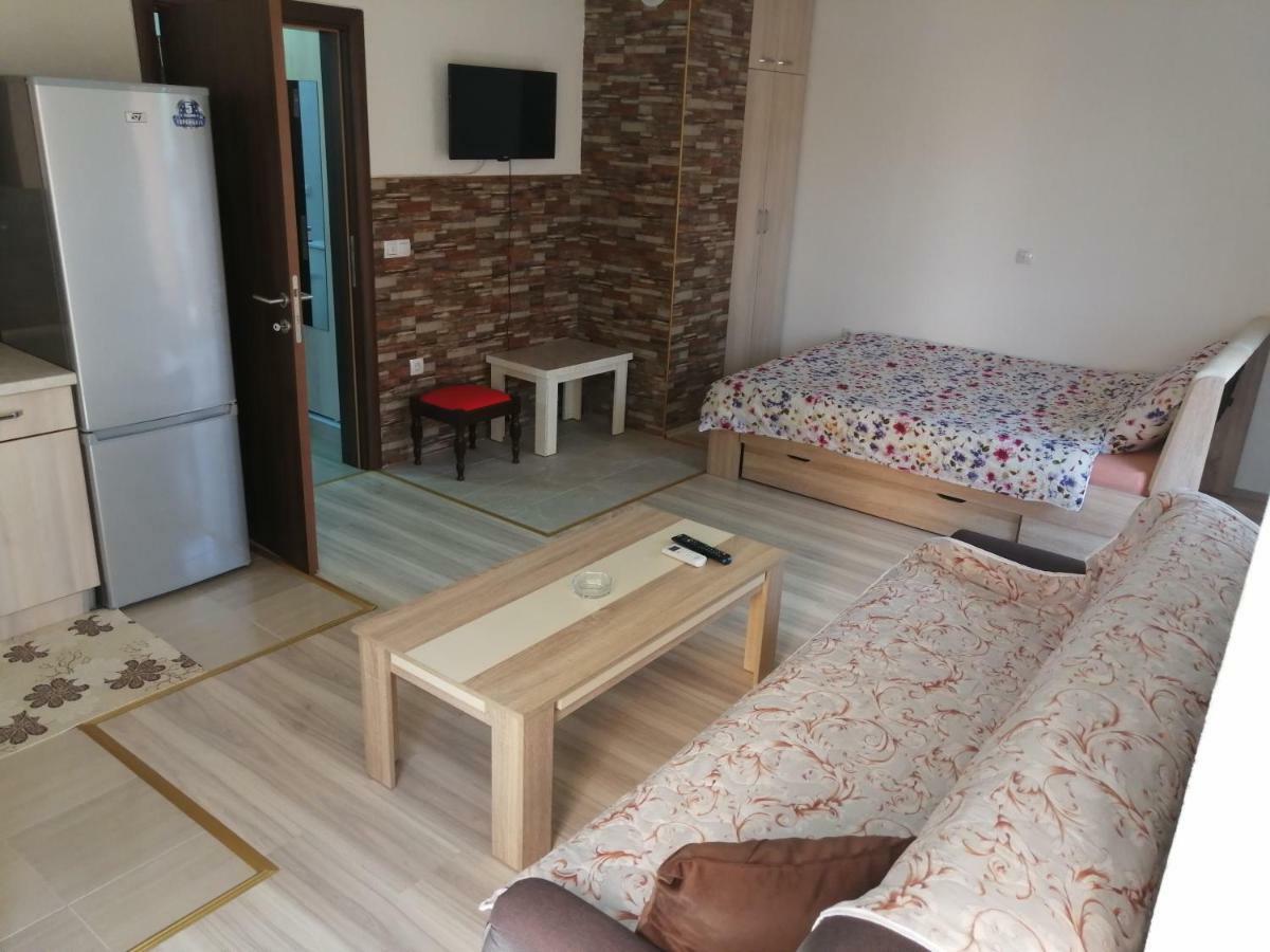 Villa Zora, Apartments Krstanoski 오흐리드 외부 사진