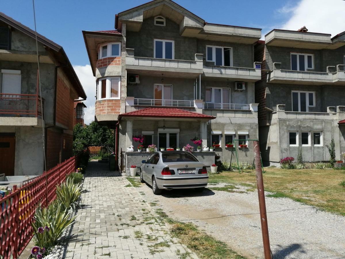 Villa Zora, Apartments Krstanoski 오흐리드 외부 사진