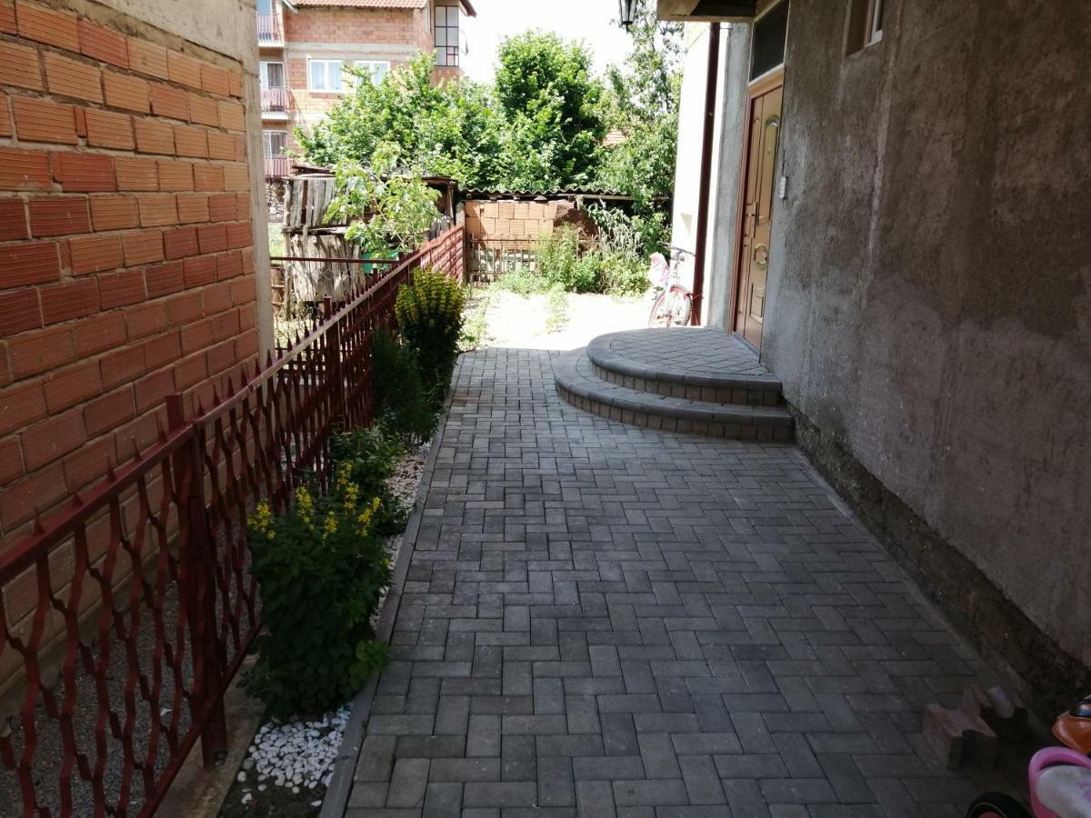 Villa Zora, Apartments Krstanoski 오흐리드 외부 사진